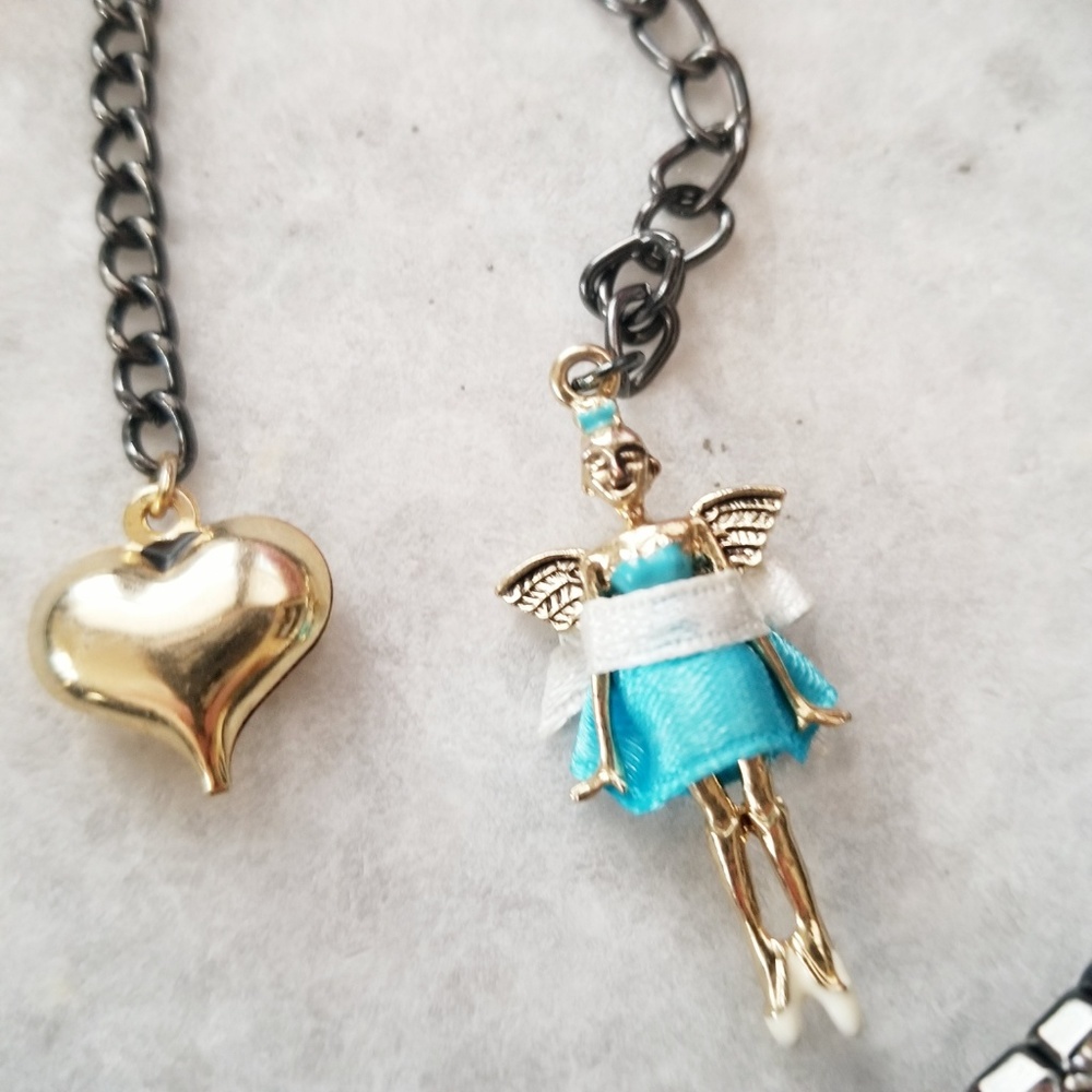 SOLD Betsey Johnson Snow Angel Collar Necklace - Picture 2 of 4